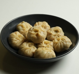 momos